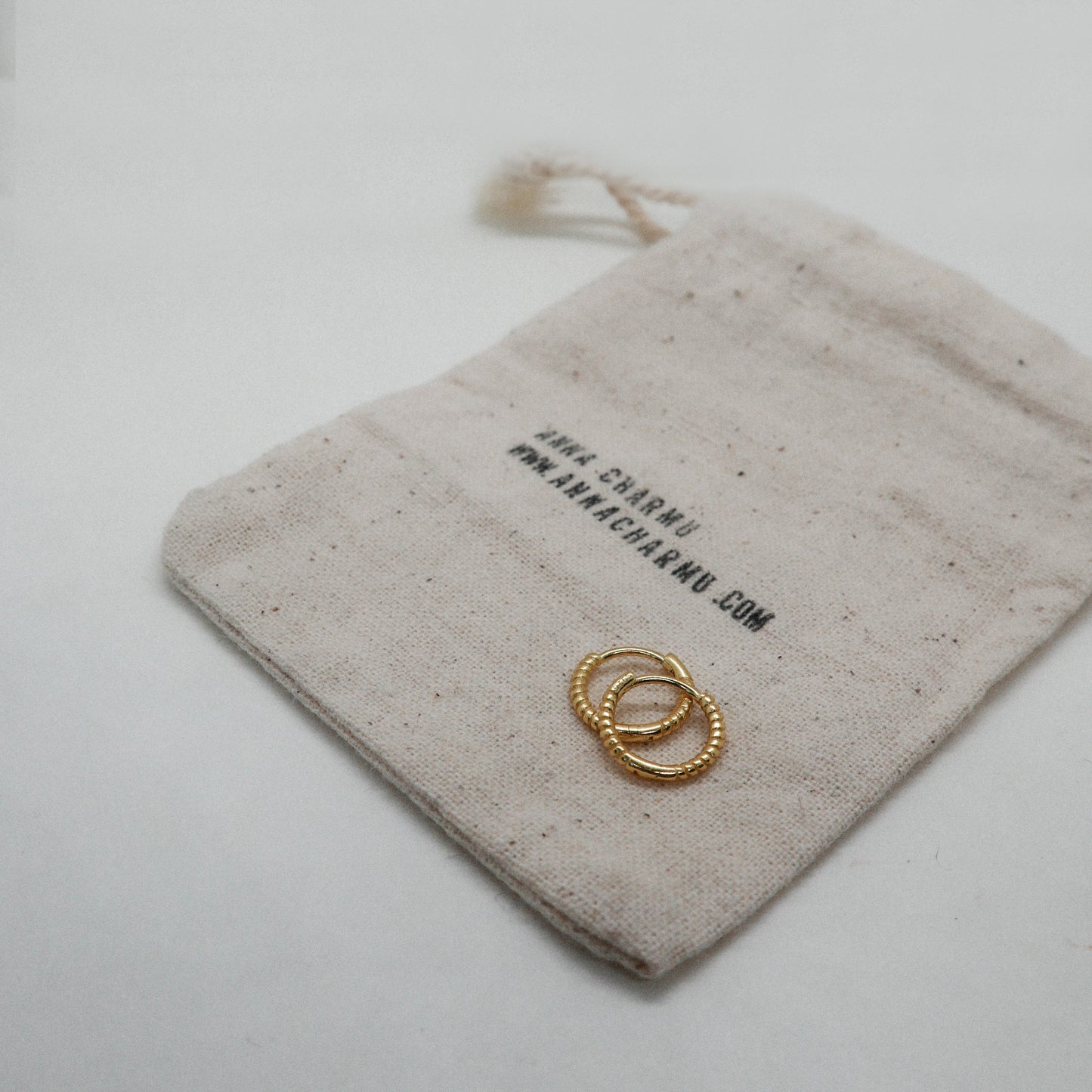 Hailey hoop earrings 10 mm gold