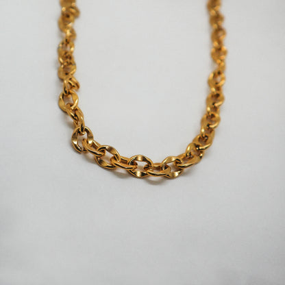 Mandy necklace