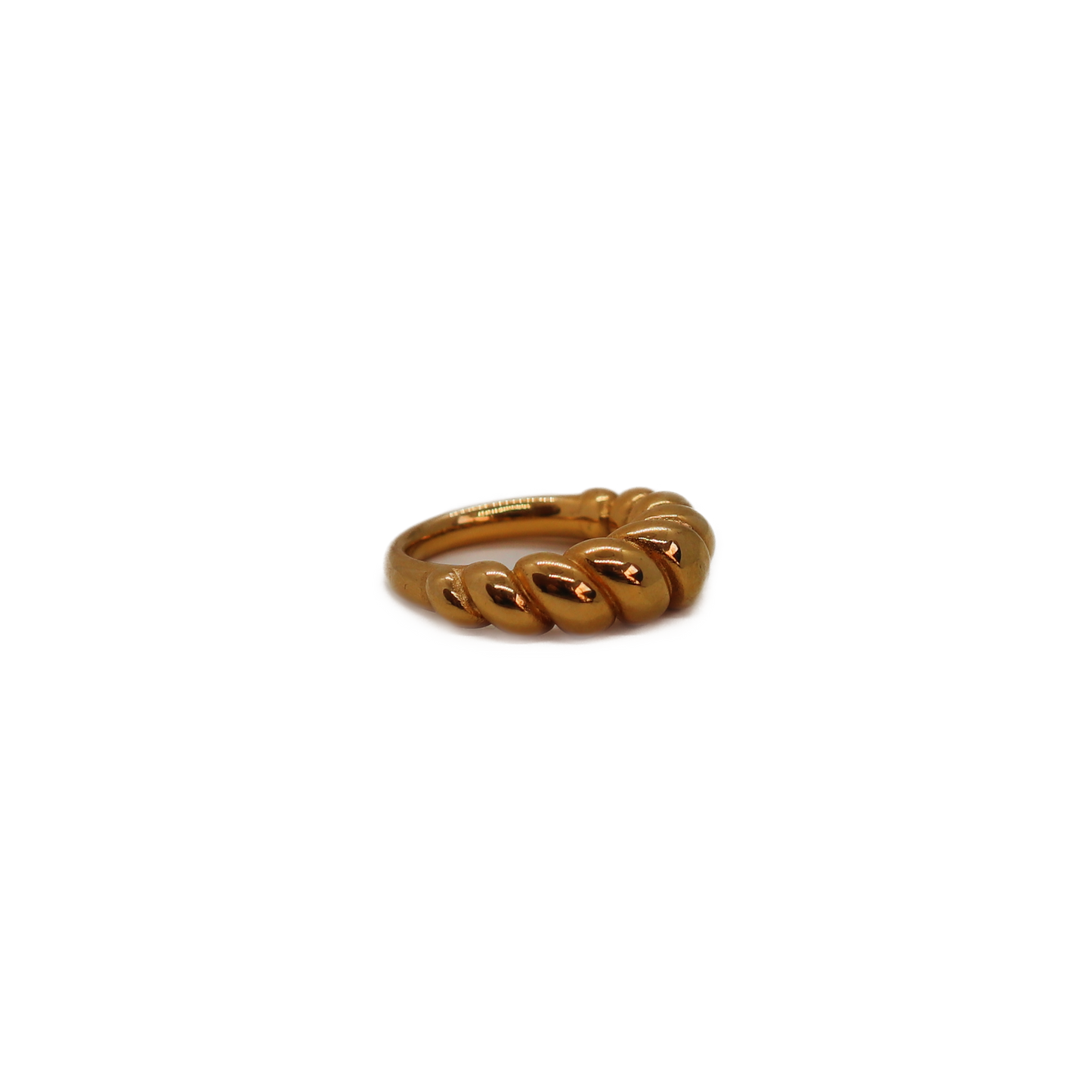 Twrils ring