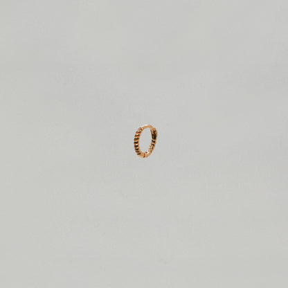 Hailey hoop earrings 8 mm gold