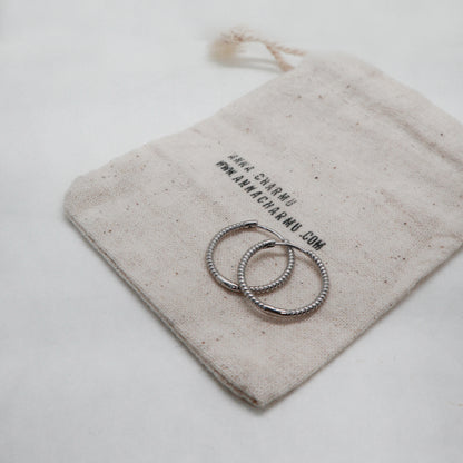 Hailey hoop earrings 18 mm silver