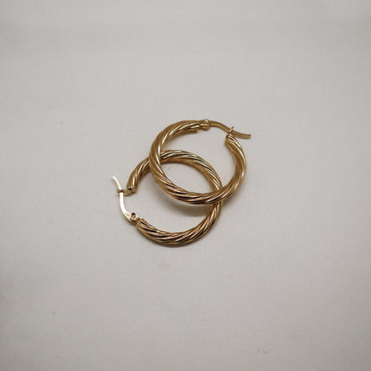 Noor twisted earrings 30mm